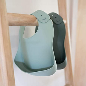 Set of Silicone Bibs | Ava + Oliver - Feed Well Co.